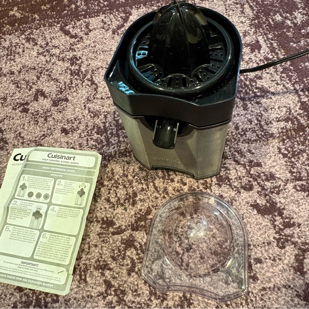 Cuisinart CCJ-500 Pulp Control Citrus Juicer Brushed Stainless Steel EUC Kitchen